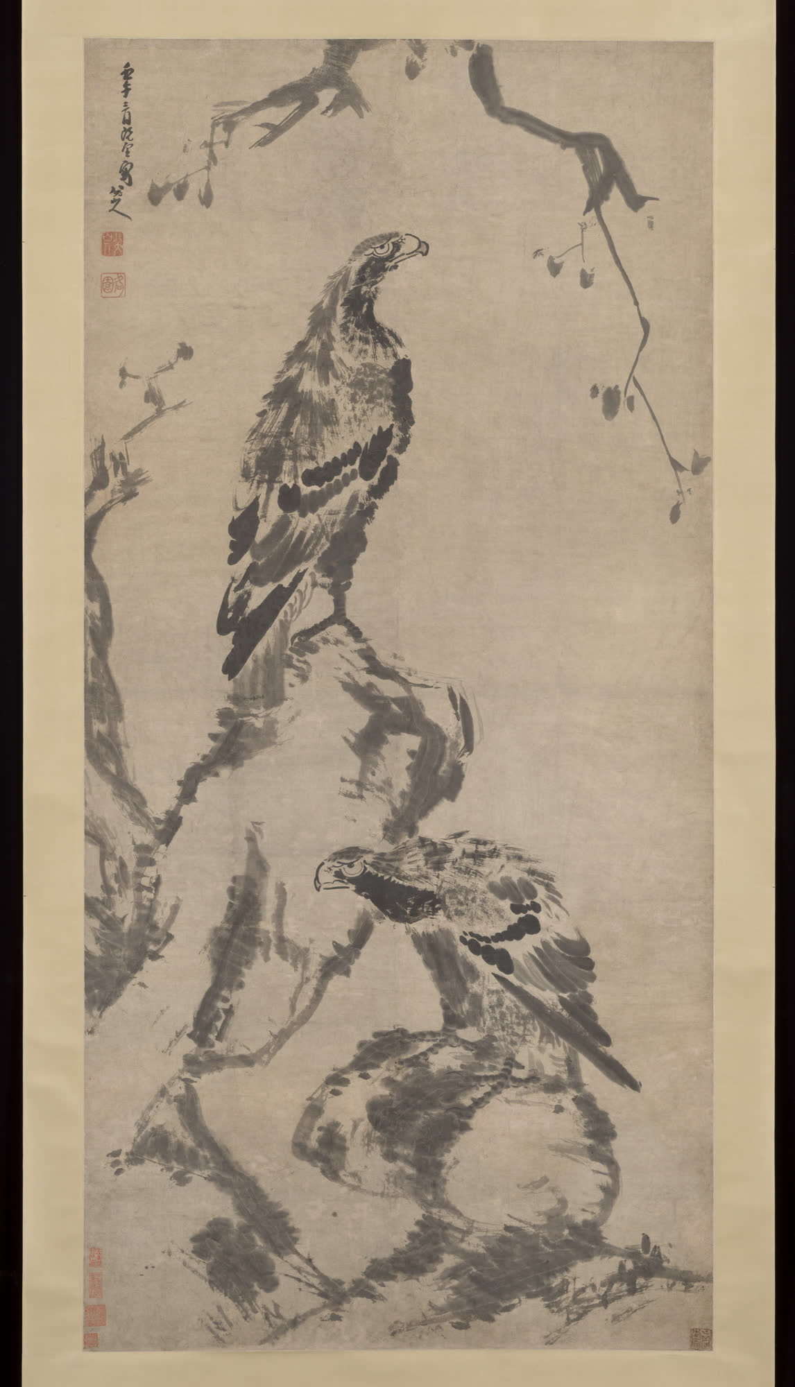 八大山人《双鹰图》