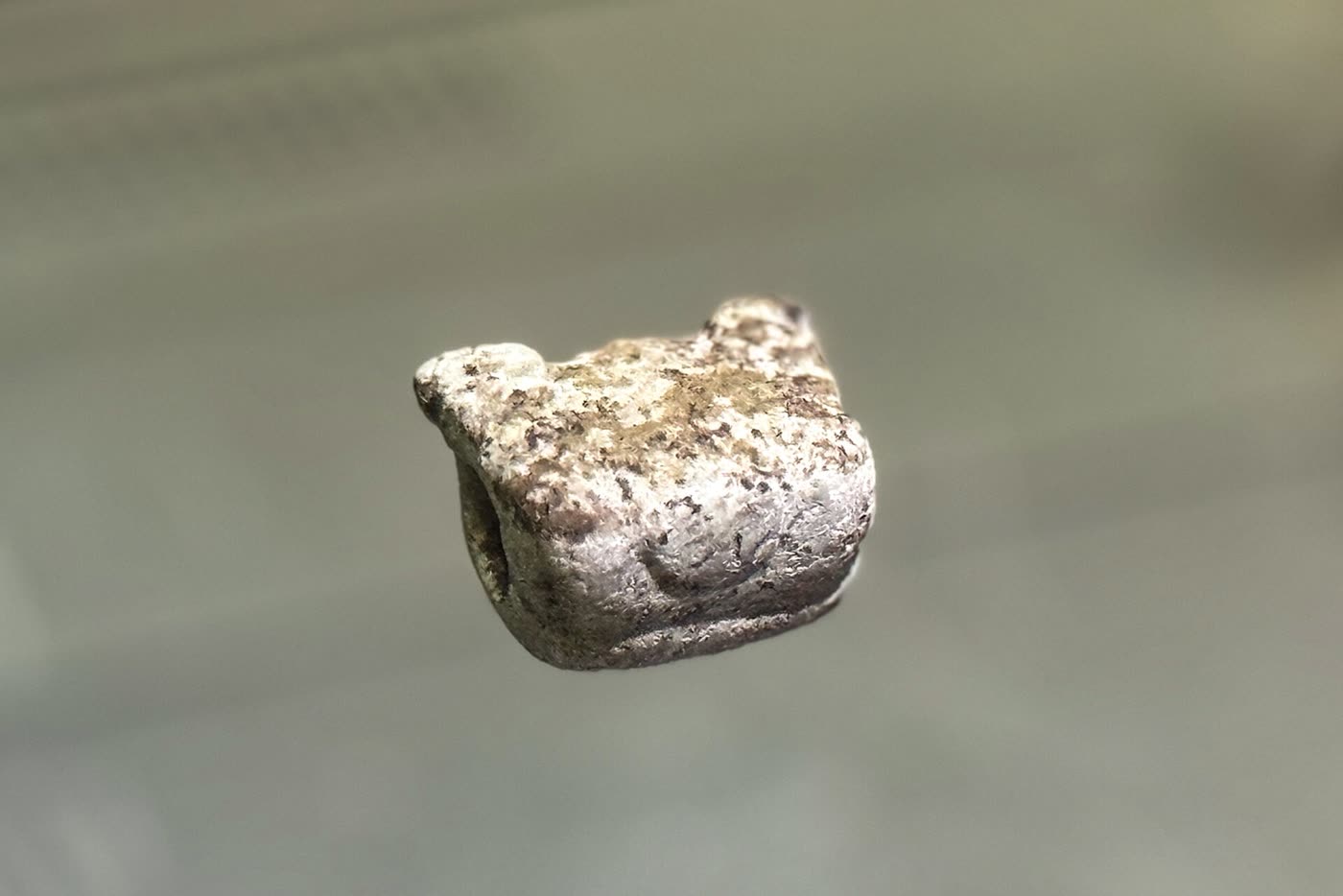 瓦店的玉虎头